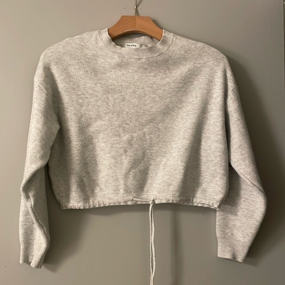 Bershka Cropped sweater pullover sz XS